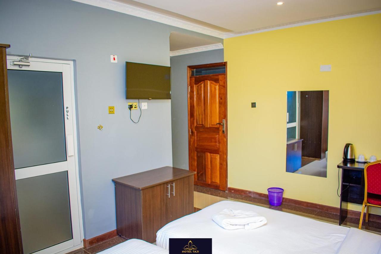 Hotel Taji แนนยูกี ภายนอก รูปภาพ